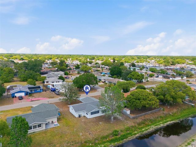 7526 PINEAPPLE LANE, Port Richey, FL 34668