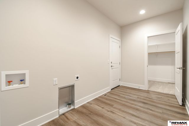 5829 S 94th Street, Lincoln, NE 68526