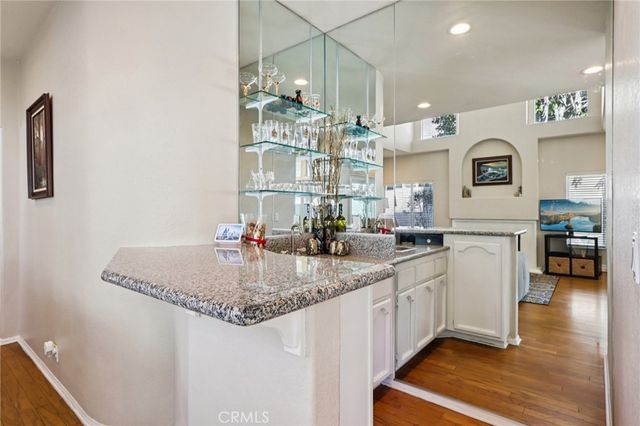 420 Somerset Cir, Corona, CA 92879