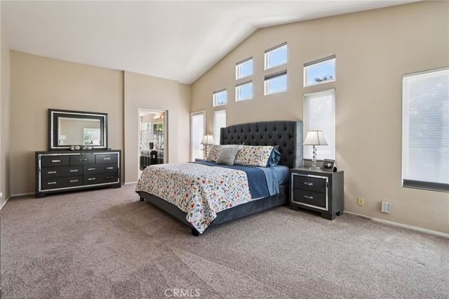 420 Somerset Cir, Corona, CA 92879