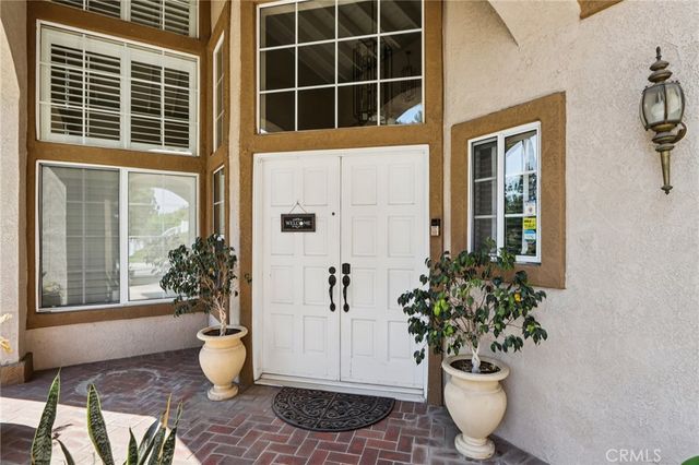 420 Somerset Cir, Corona, CA 92879