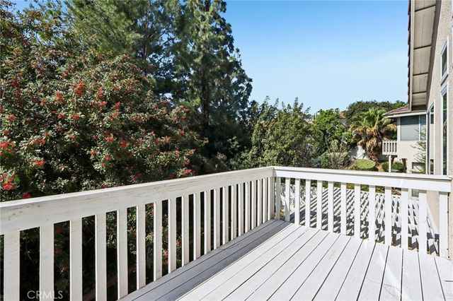 420 Somerset Cir, Corona, CA 92879