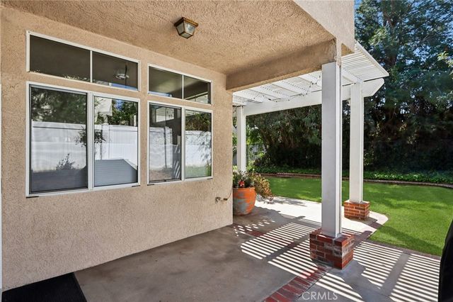 420 Somerset Cir, Corona, CA 92879