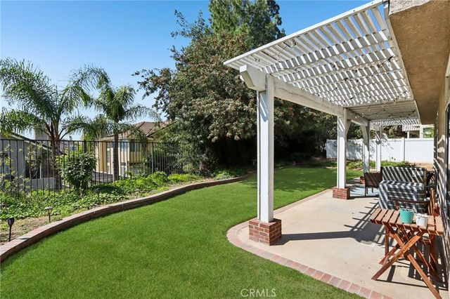 420 Somerset Cir, Corona, CA 92879