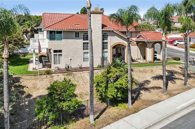 420 Somerset Cir, Corona, CA 92879