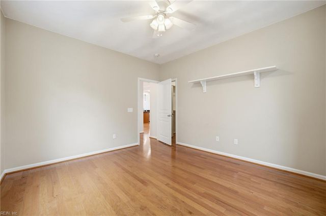 5453 Paperwhite LN, Virginia Beach, VA 23455