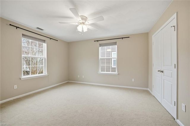 5453 Paperwhite LN, Virginia Beach, VA 23455