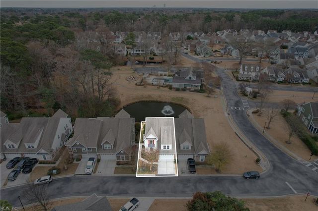 5453 Paperwhite LN, Virginia Beach, VA 23455