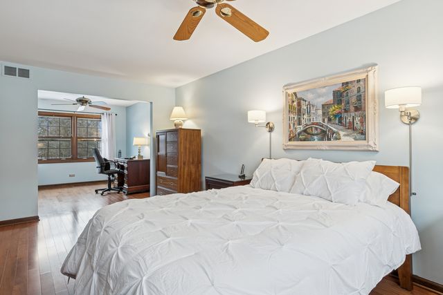 6487 Bannister Court, Lisle, IL 60532