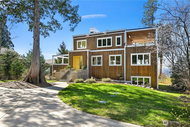 8823 Oertel Drive, Blaine, WA 98230