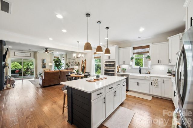 119 Glenfield Drive, Mooresville, NC 28115