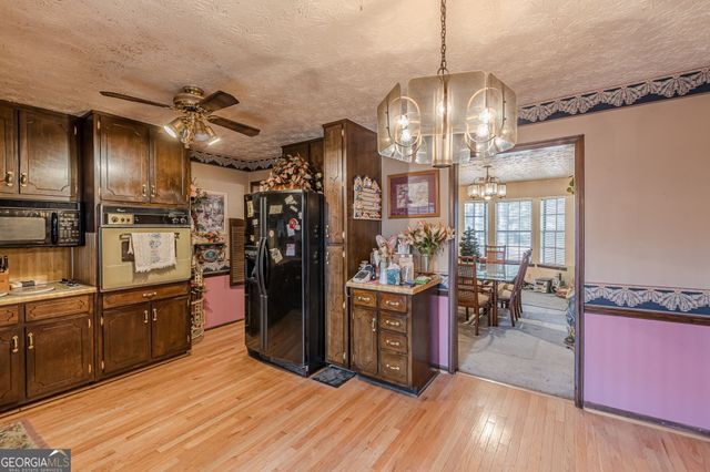 1767 Little Fawn Trail NW, Conyers, GA 30012