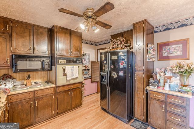 1767 Little Fawn Trail NW, Conyers, GA 30012