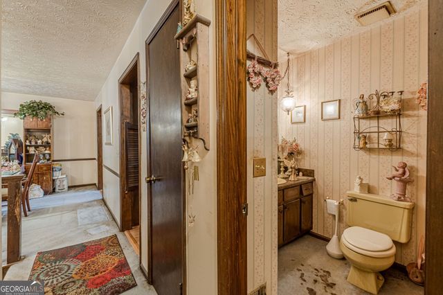 1767 Little Fawn Trail NW, Conyers, GA 30012