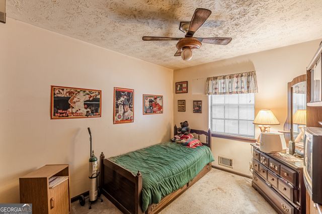 1767 Little Fawn Trail NW, Conyers, GA 30012