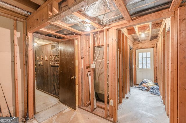 1767 Little Fawn Trail NW, Conyers, GA 30012