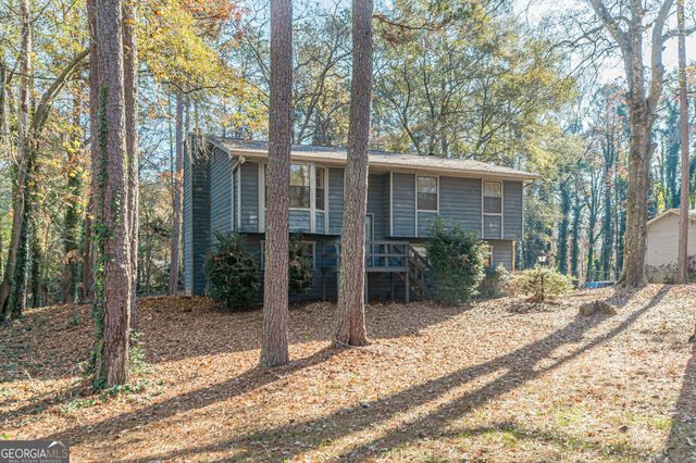 1767 Little Fawn Trail NW, Conyers, GA 30012