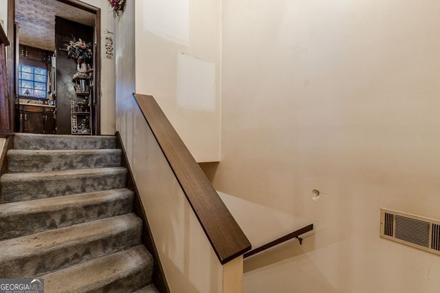 1767 Little Fawn Trail NW, Conyers, GA 30012