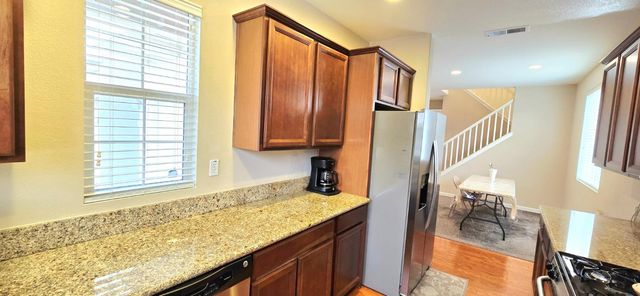 2485 Gooseberry Cir, West Sacramento, CA 95691