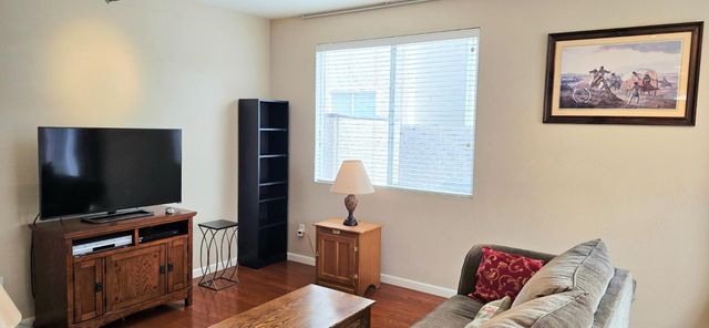 2485 Gooseberry Cir, West Sacramento, CA 95691