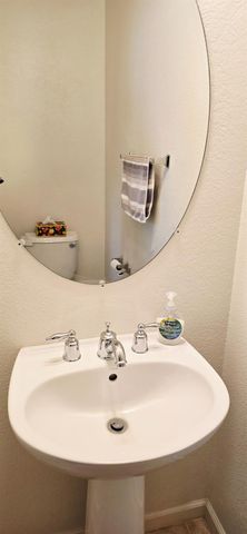 2485 Gooseberry Cir, West Sacramento, CA 95691