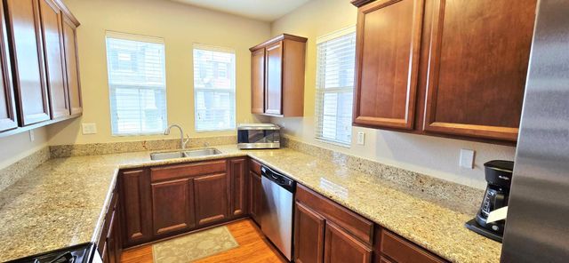 2485 Gooseberry Cir, West Sacramento, CA 95691