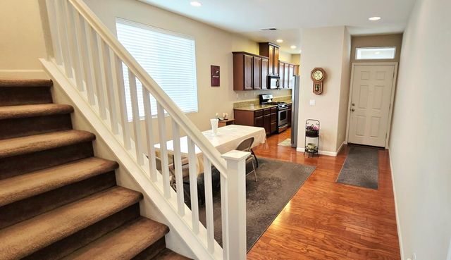 2485 Gooseberry Cir, West Sacramento, CA 95691