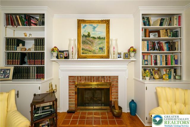 2516 Rachael Lane, South Whitehall Twp, PA 18069