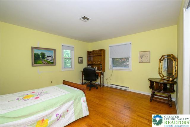 2516 Rachael Lane, South Whitehall Twp, PA 18069