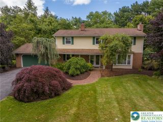 2516 Rachael Lane, South Whitehall Twp, PA 18069