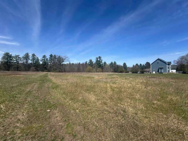 1 Willow Run, Concord, NH 03303