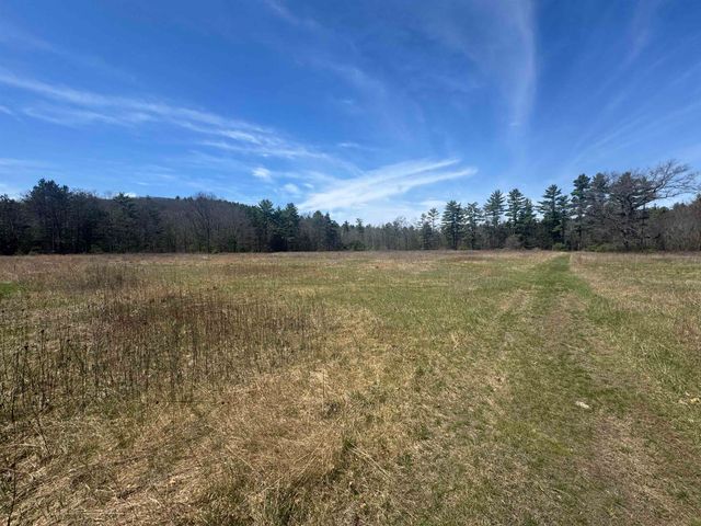 1 Willow Run, Concord, NH 03303