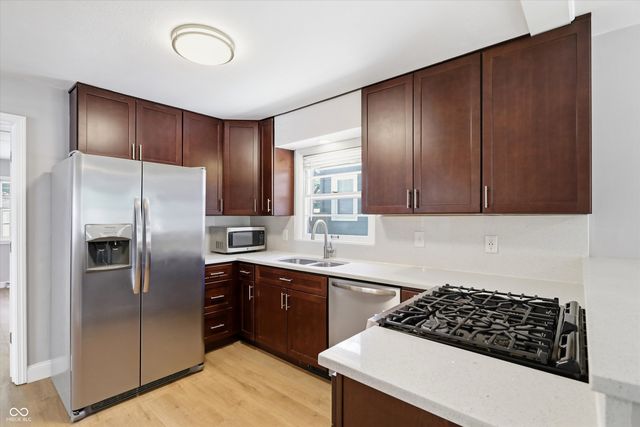 6171 Crittenden Avenue, Indianapolis, IN 46220