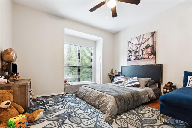 11711 Memorial Drive 395, Houston, TX 77024