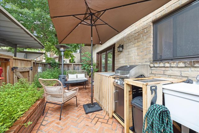 11711 Memorial Drive 395, Houston, TX 77024