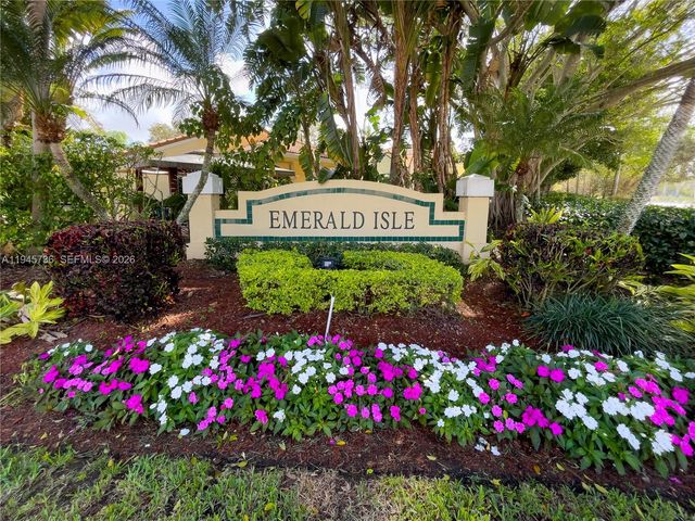 931 Opal Ter, Weston, FL 33326