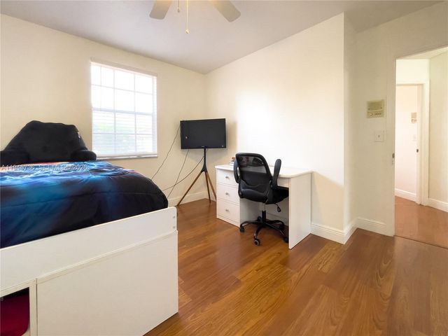 931 Opal Ter, Weston, FL 33326