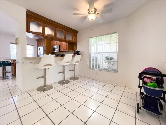 931 Opal Ter, Weston, FL 33326