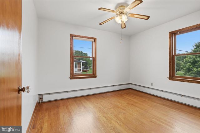 12421 NESBITT AVE, Clear Spring, MD 21722