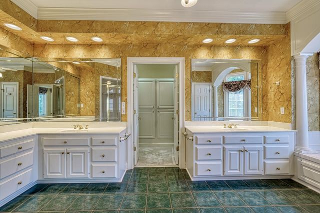 234 N Lake Emory Drive, Inman, SC 29349