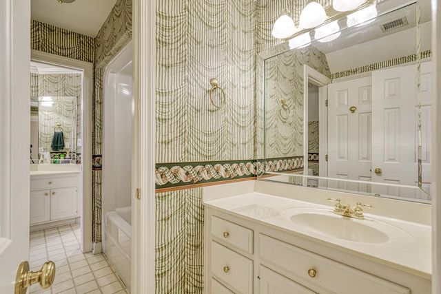 234 N Lake Emory Drive, Inman, SC 29349