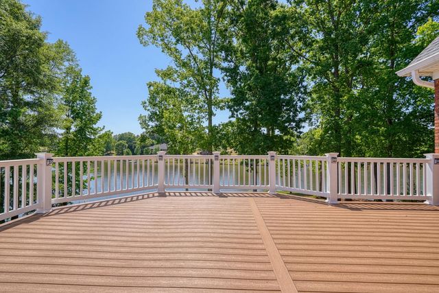 234 N Lake Emory Drive, Inman, SC 29349