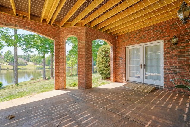 234 N Lake Emory Drive, Inman, SC 29349