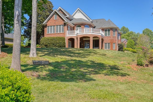 234 N Lake Emory Drive, Inman, SC 29349