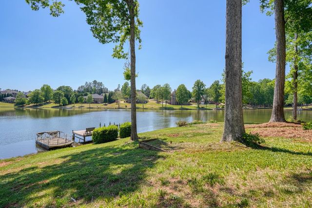234 N Lake Emory Drive, Inman, SC 29349