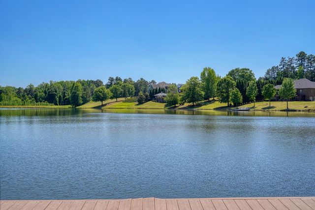 234 N Lake Emory Drive, Inman, SC 29349