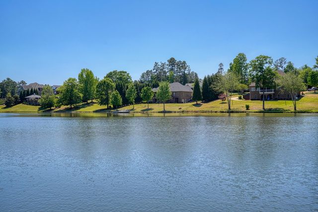 234 N Lake Emory Drive, Inman, SC 29349