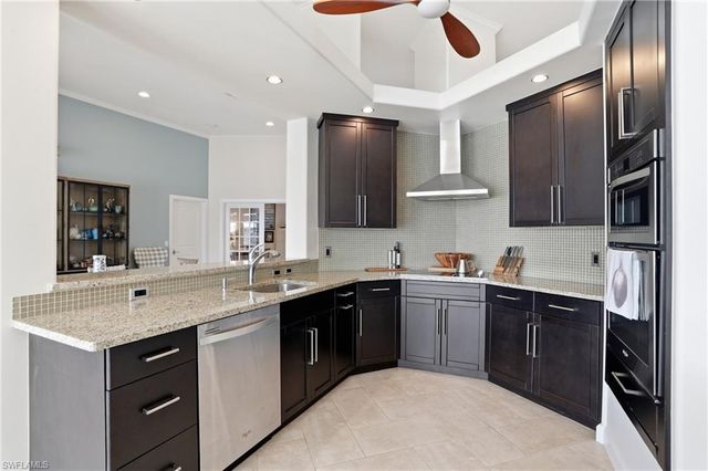 12541 Marina Club DR, Fort Myers, FL 33919