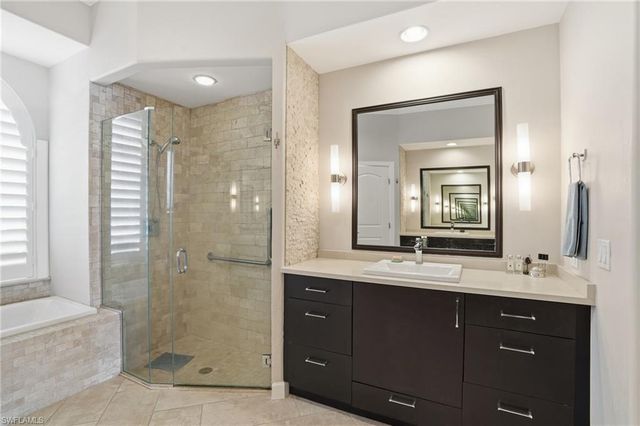 12541 Marina Club DR, Fort Myers, FL 33919