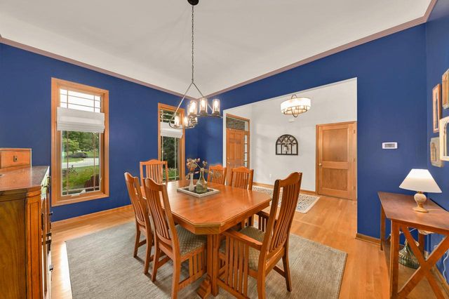 732 River Reserve DRIVE, Hartland, WI 53029